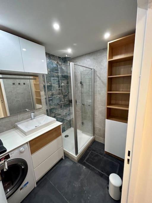 Splendid 92M2 Renovated, 4 Rooms ชารองตอน-เลอ-ปองต์ ภายนอก รูปภาพ